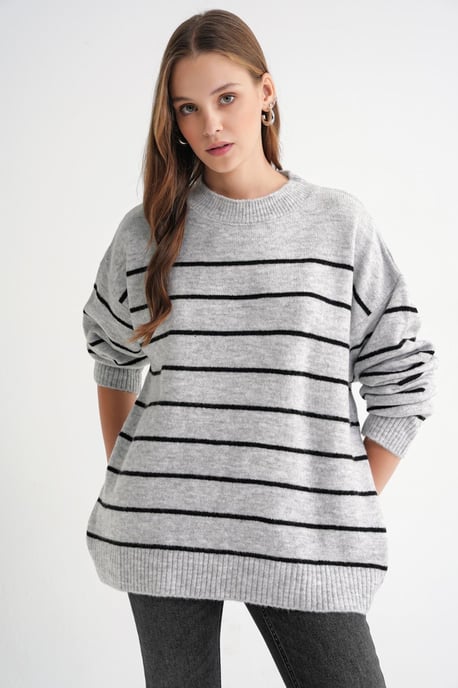 Randig Crew-Neck Avslappnad Stickad Tröja - Image 4