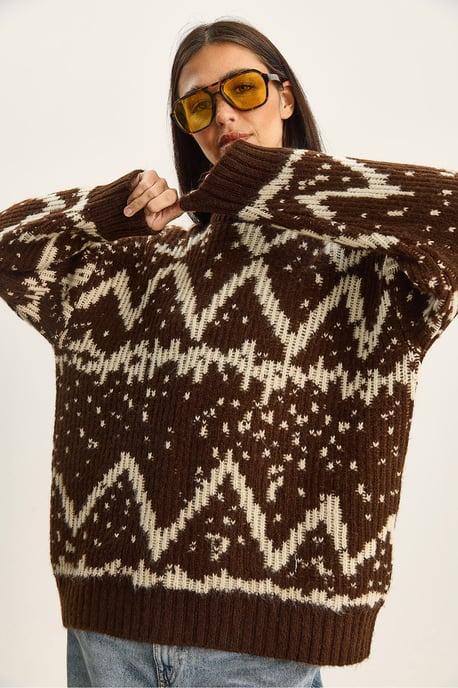 Oversized Ethnic Knit Sweater - Image 5