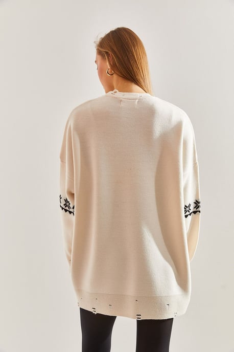 Lång Oversized Mönstrad Stickad Tröja med Rundad Halsringning - Image 2