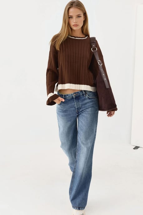 Striped Knit Sweater with Crew Neck - Image 4