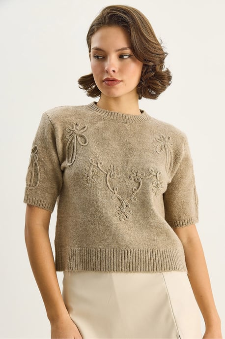 Broderad Crew Neck Stickad Tröja - Image 1