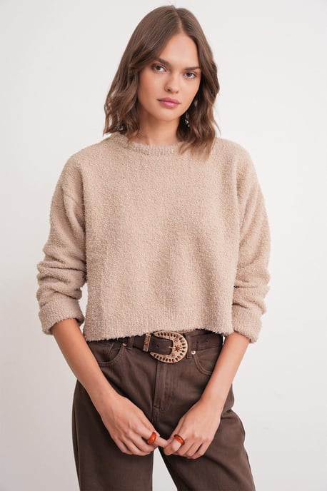 Plush Textured Crop Knit Sweater - Image 1