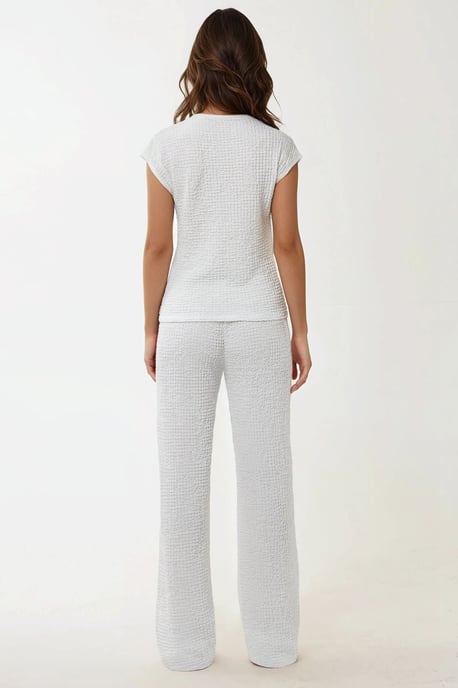 Relaxed Fit Wide Leg Textured Knit Pants - Image 4