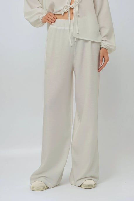 Wide Leg Relax Fit Pants - Image 1