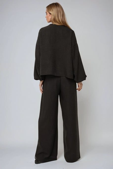 Wide Leg Relax Fit Pants - Image 4