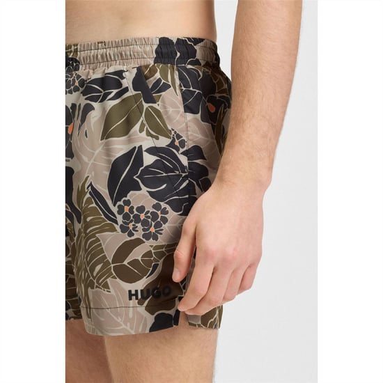 Men's Hugo Calala 10257691 01 Swim Short Mens in Green - Image 4