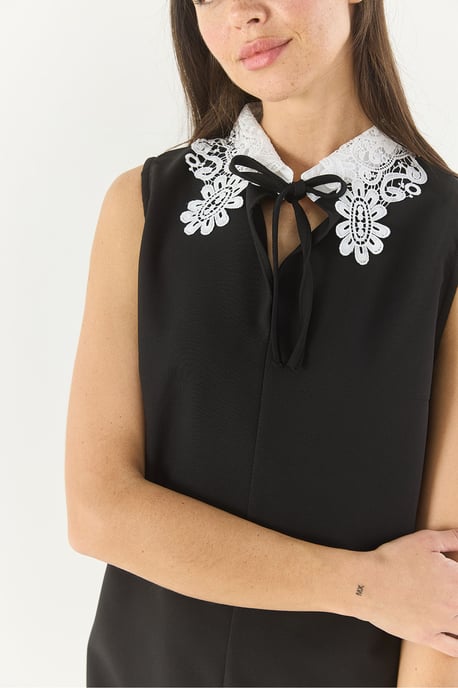 Crepe Midi-klänning med knappstängning - Image 5