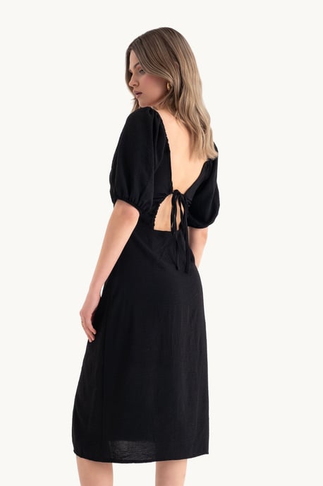 Sweetheart Neck Midi Dress with a Side Slit - Image 2