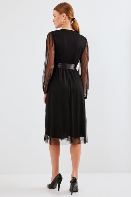 Midi Tule Jurk met Strik en V-hals - Image 6