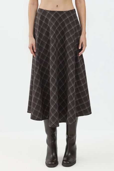 Plaid Maxi Skirt with A-Form Fit - Image 6