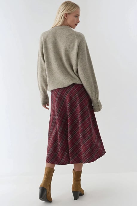 Maxi A-Line Skirt with Zipper Closure - Image 3