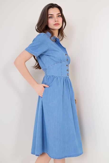 Denim Midi-jurk met Shirtkraag en Knopenluiting - Image 2