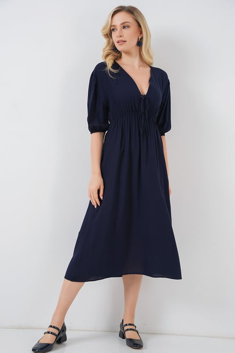 A-Form Fit Midi-jurk met V-hals en binddetail - Image 2