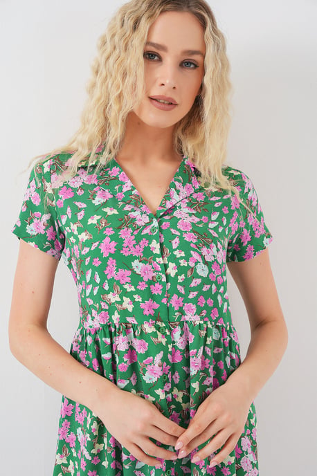 Blommig Midiklänning med Skjortkrage - Image 4