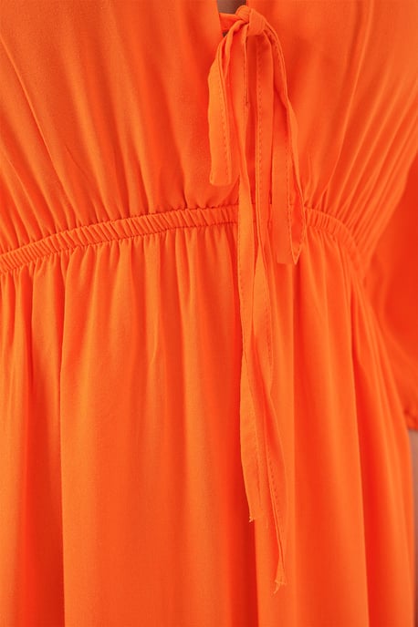 A-Form Fit Midi-jurk met V-hals en binddetail - Image 5