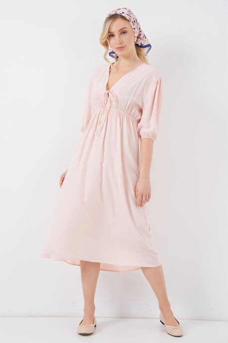 A-Form Fit Midi-jurk met V-hals en binddetail - Image 2