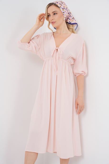 A-Form Fit Midi-jurk met V-hals en binddetail - Image 3