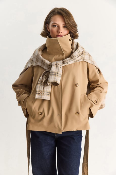 Oversized Buttoned Trenchcoat - Image 2