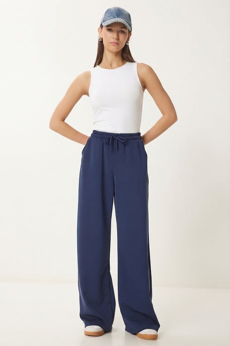 Wide Leg Drawstring Waist Sweatpants - Image 3
