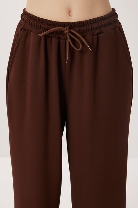 Wide Leg Drawstring Waist Sweatpants - Image 4