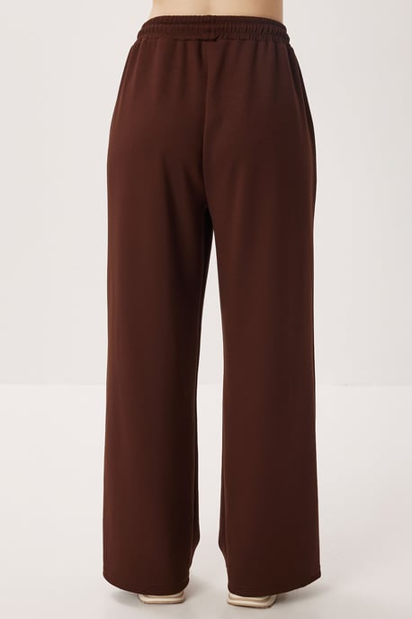 Wide Leg Drawstring Waist Sweatpants - Image 5