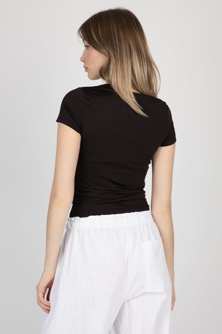 Crew Neck Basic T-shirt - Image 2