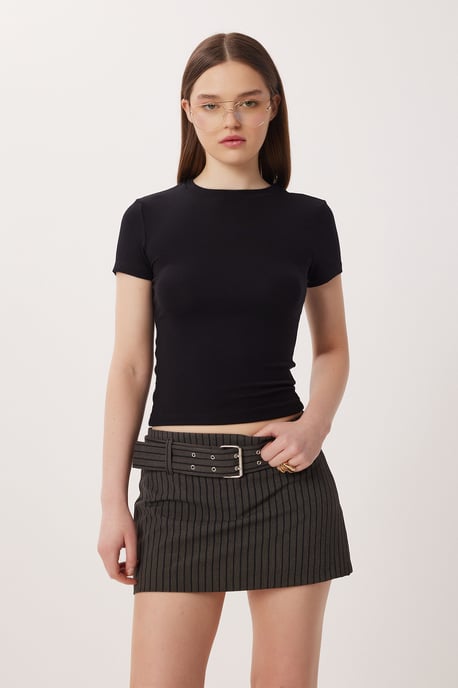 Slim Fit Crew Neck Crop 2-Pack T-shirt - Image 2