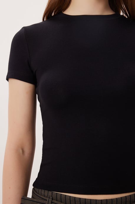 Slim Fit Crew Neck Crop 2-Pack T-shirt - Image 4