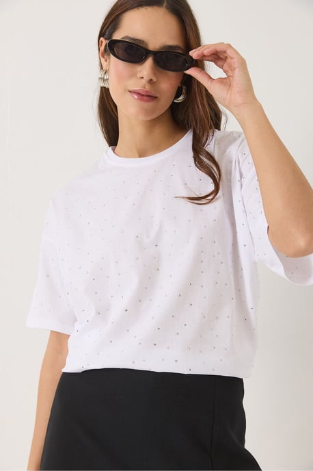 Prickig paljett T-shirt med rundad hals - Image 2
