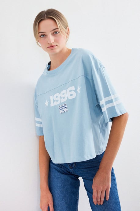 Överdimensionerad T-shirt med rund hals och kort längd med motto-tryck - Image 4