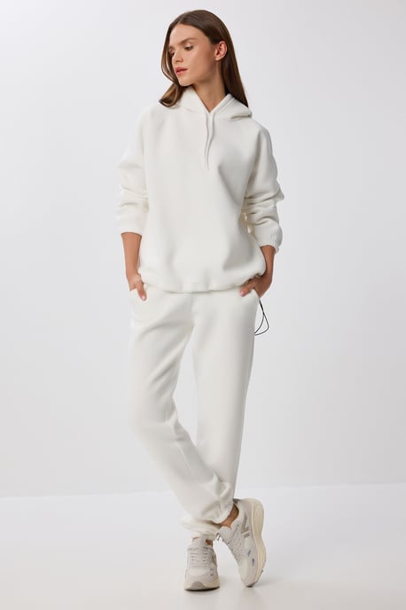 Hoodie och jogger-set i två delar - Image 2