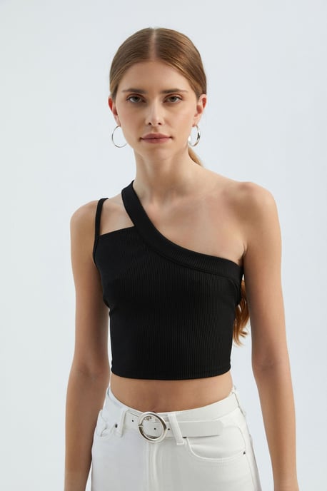 En axel avskuren crop top - Image 2