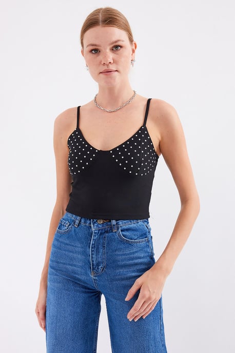 Stenprydd Fitted Crop Top med V-hals - Image 3