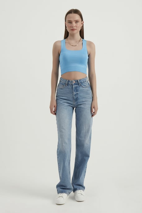 Woven Square Neck Sleeveless Basic Crop top - Image 3