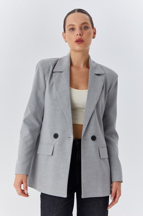 Long Sleeve Buttoned Blazer - Image 3