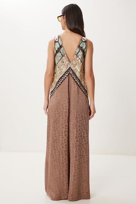 Wide Leg Printed Jumpsuit with V-Neck - Image 6