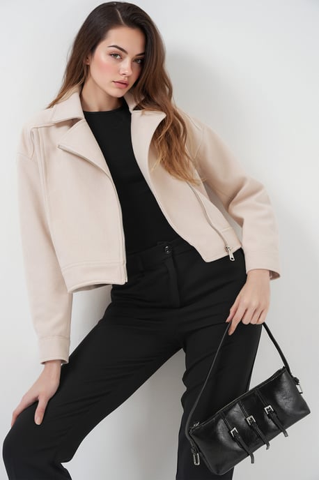 Kort Gabardinjacka med Boxy Fit - Image 4