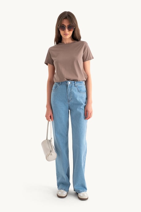 High Waist Straight Leg Jeans - Image 4