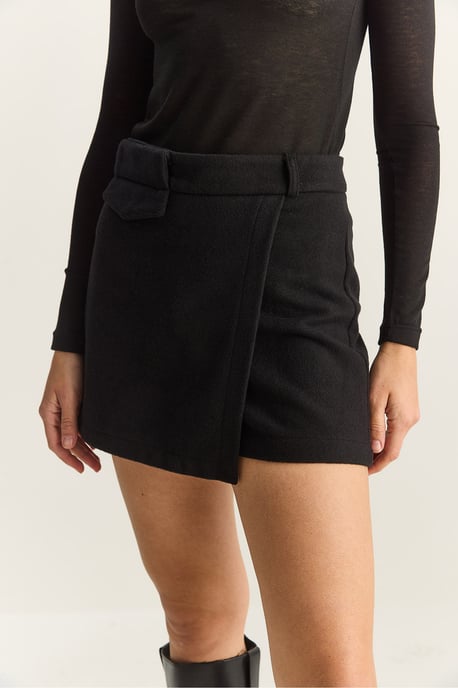 Hoge Taille Strakke Mini Shorts met Zak - Image 6