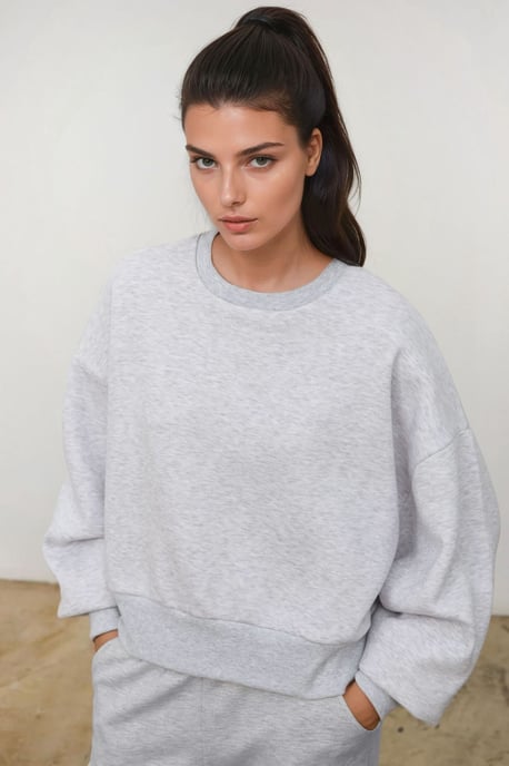 Loose Fit Crew Neck Knitted Raised Sweatshirt - Image 2