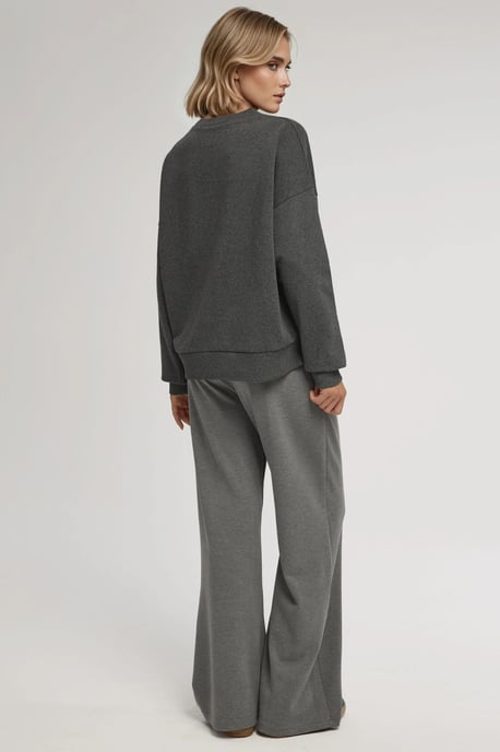 Oversized Crewneck Basis Sweatshirt - Image 4