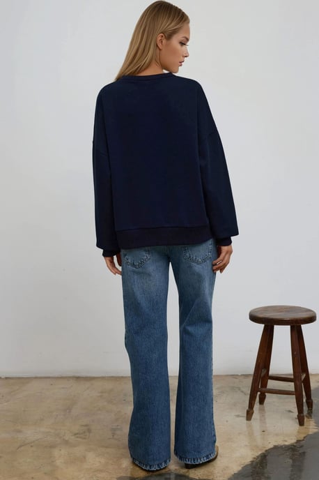 Oversized Crew Neck Basis Sweatshirt - Image 6