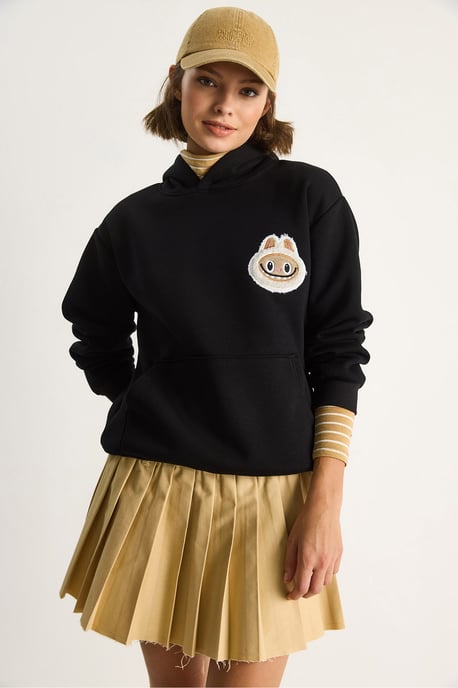 Hoodie med broderi - Image 3