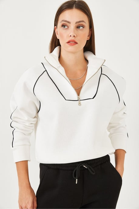 Hooded Cropped Oversized Sweatshirt met Pompom - Image 4