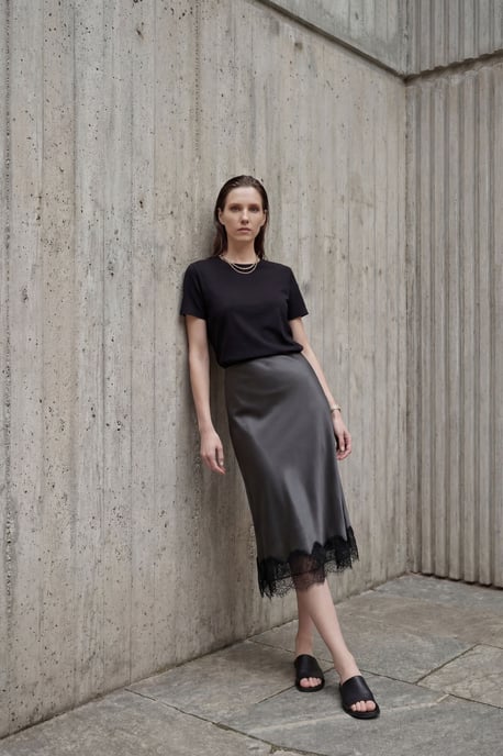 Lace Gedetailleerde Satijnen Midi Rok - Image 6