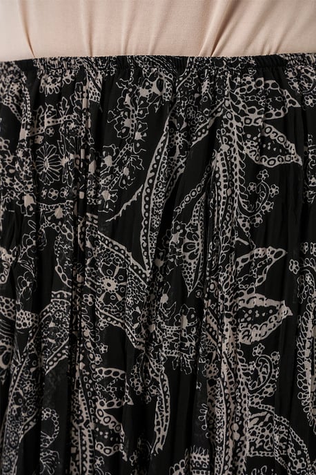 High Waist A-Line Midi Skirt in Paisley Print - Image 5
