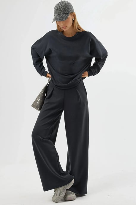 Elastic Waist Pleated Palazzo Pants - Image 2