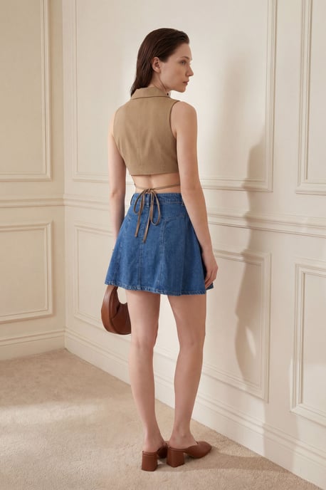 Mouwloze Gebuttonde Gilet met Rugdetail - Image 3