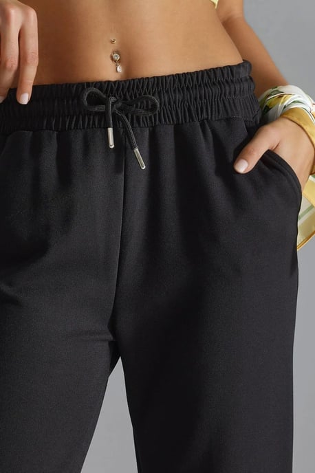 Modal Touch Elastic Waist Carrot Fit Jogger Pants - Image 6