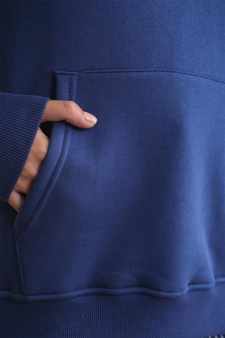 Oversized Hooded Sweatshirt with Pocket - Image 6